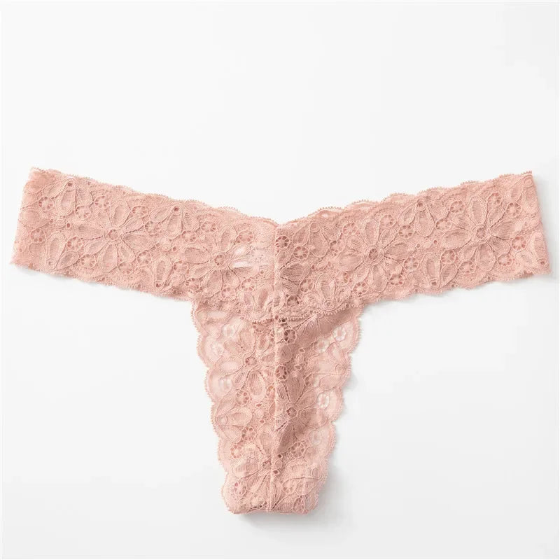 Koronkowe stringi z kokardką