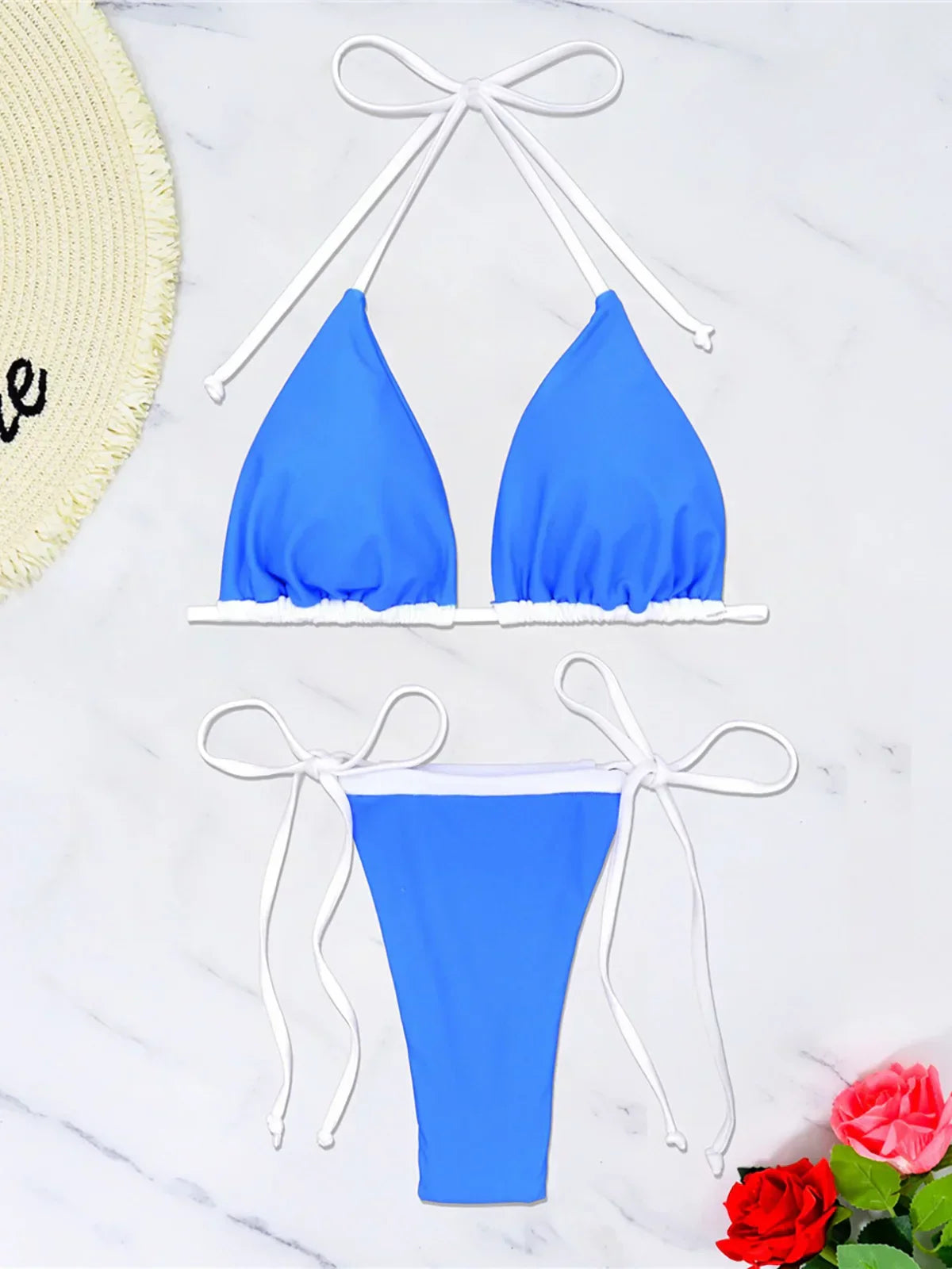 Dwuczęściowy strój kąpielowy z klasycznym wiązaniem bikini