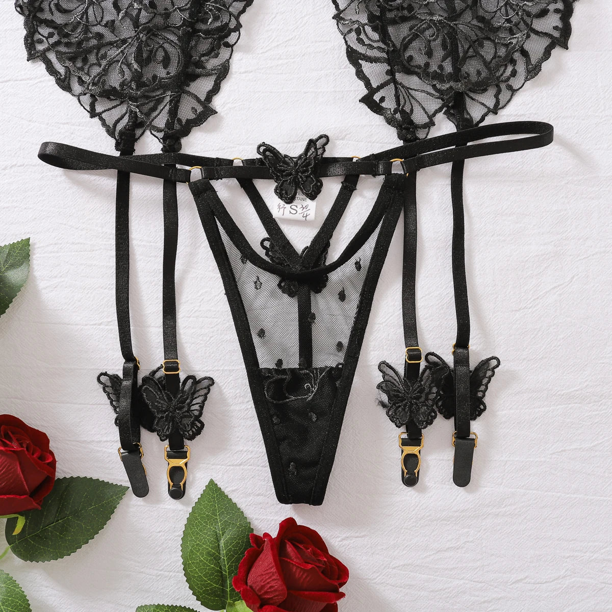 Komplet bielizny z ozdobnymi motylkami