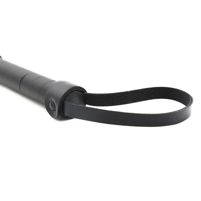 Czarny Skórzany bicz