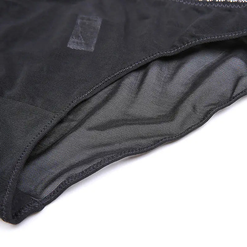 Siateczkowe figi z kokardką