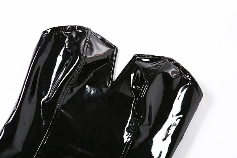 Body lateksowe z głębokim dekoltem