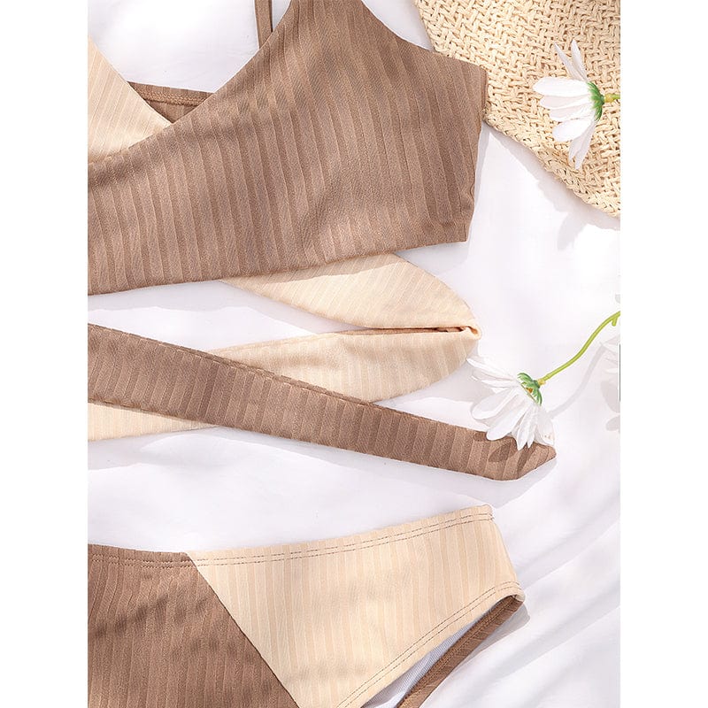 Dwuczęściowe bikini z wysokim stanem