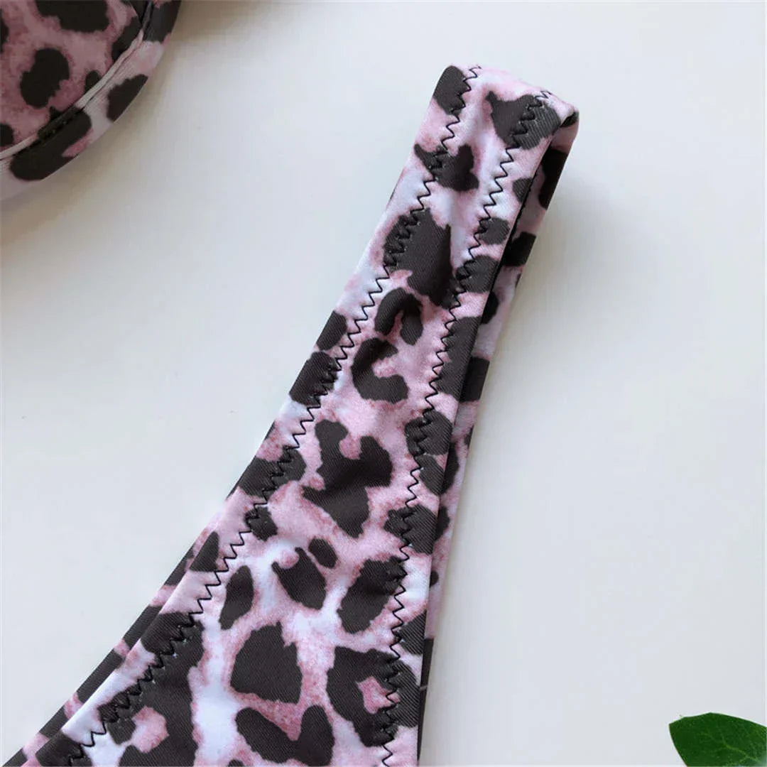 Dwuczęściowy strój kąpielowy push up z usztywnianym biustonoszem