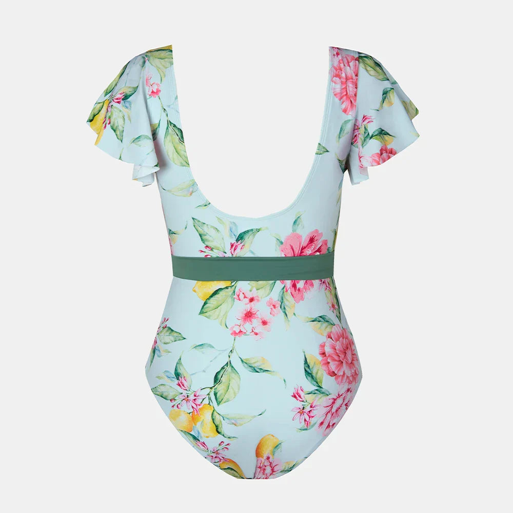 Jednoczęściowy strój kąpielowy z głębokim dekoltem w kształcie litery V