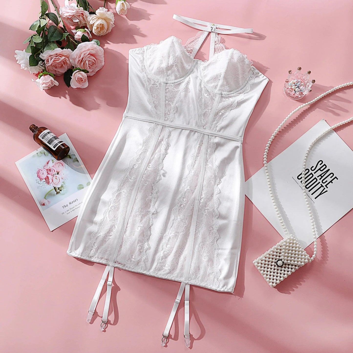 Satynowa obcisła koszula nocna