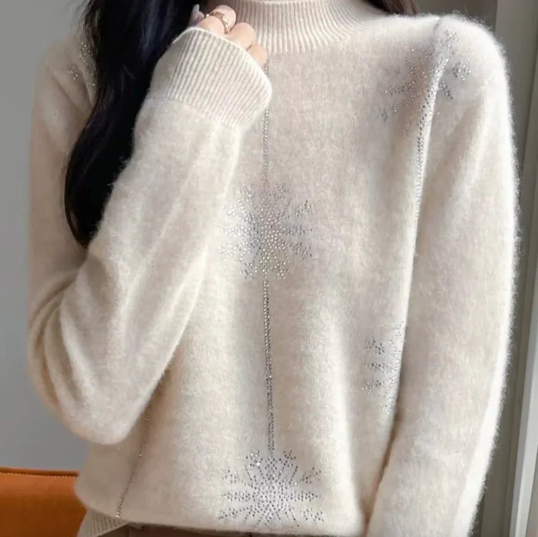 Miękki sweter z ozdobnymi śnieżynkami
