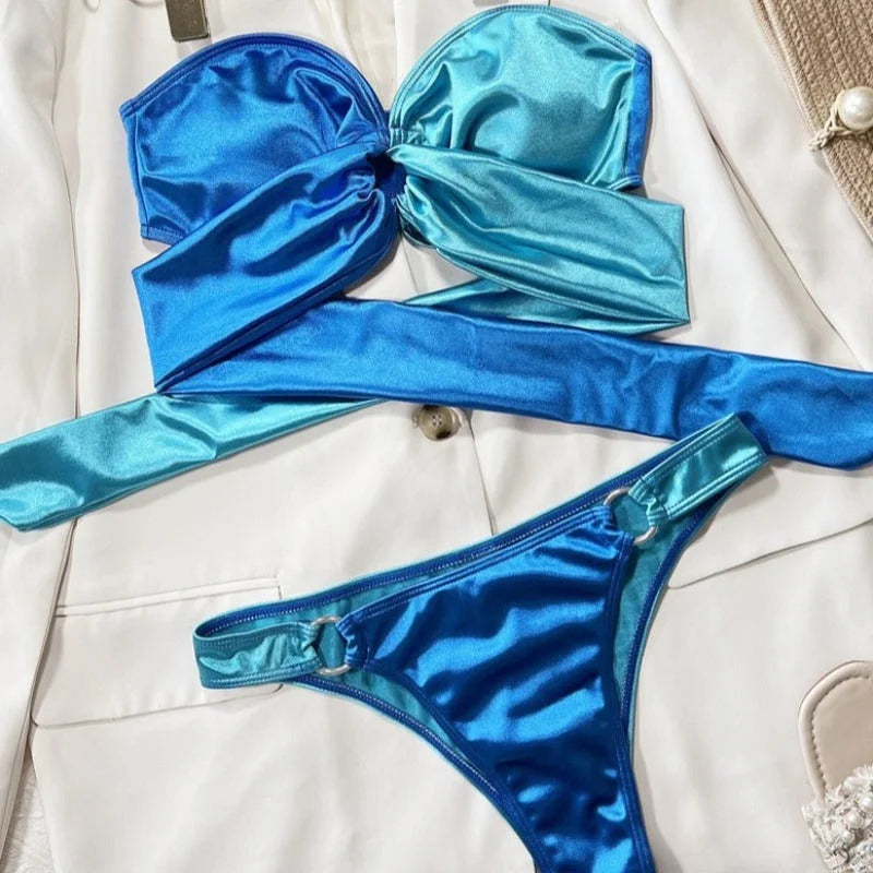 Dwuczęściowy strój kąpielowy bikini typu bandeau