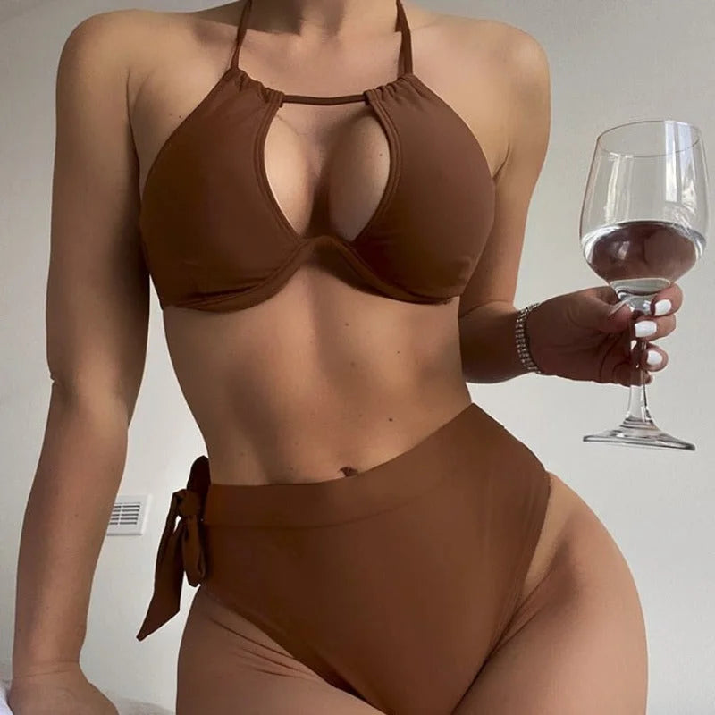 Dwuczęściowy strój kąpielowy bikini z wysokim stanem - Brązowy / S