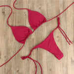 Dwuczęściowy strój kąpielowy wiązany z trójkątnymi miseczkami - Czerwony / S