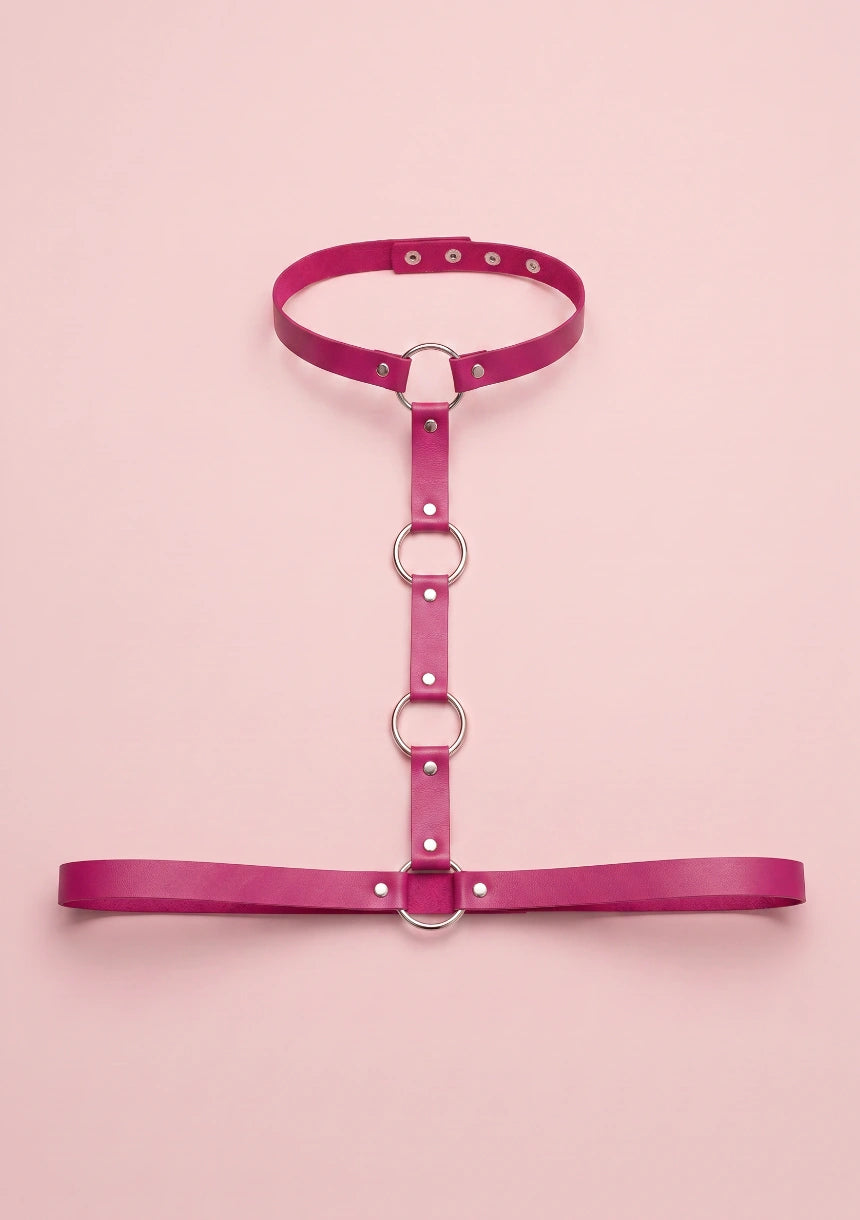 Skórzany harness do biustonosza