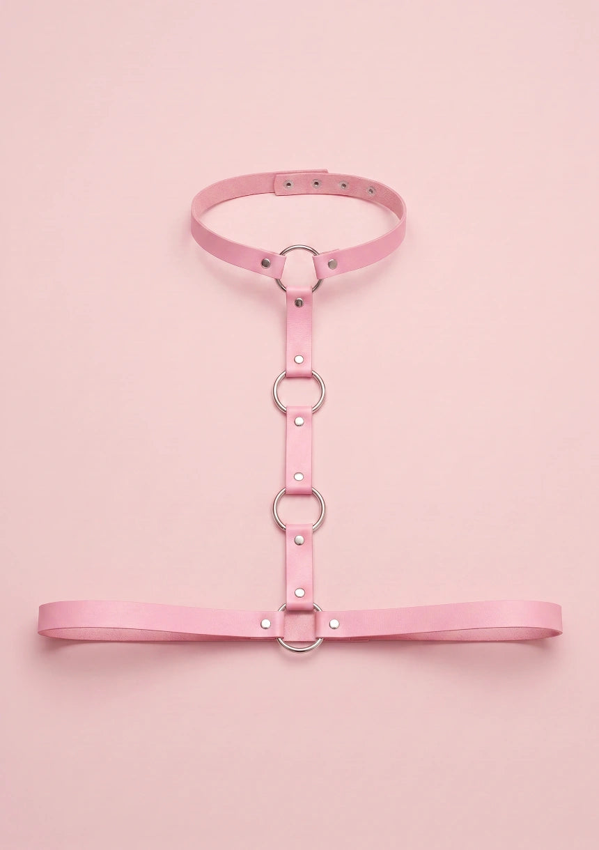 Skórzany harness do biustonosza
