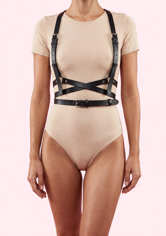 Regulowany skórzany harness